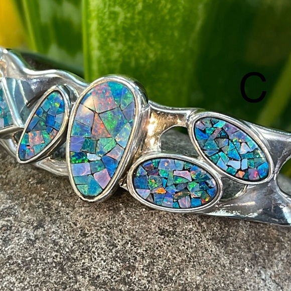 Jewelry - Sterling  Opal cuff bracelet